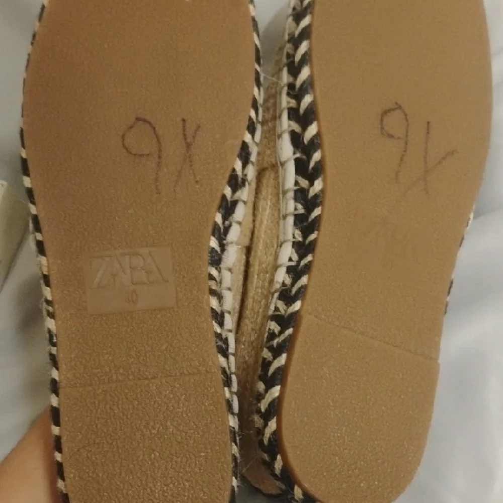 Zara Trafaluc Woven Cream and Black Shoes